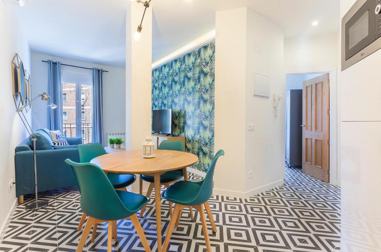 Apartmán Rio Plaza En Madrid Exteriér fotografie