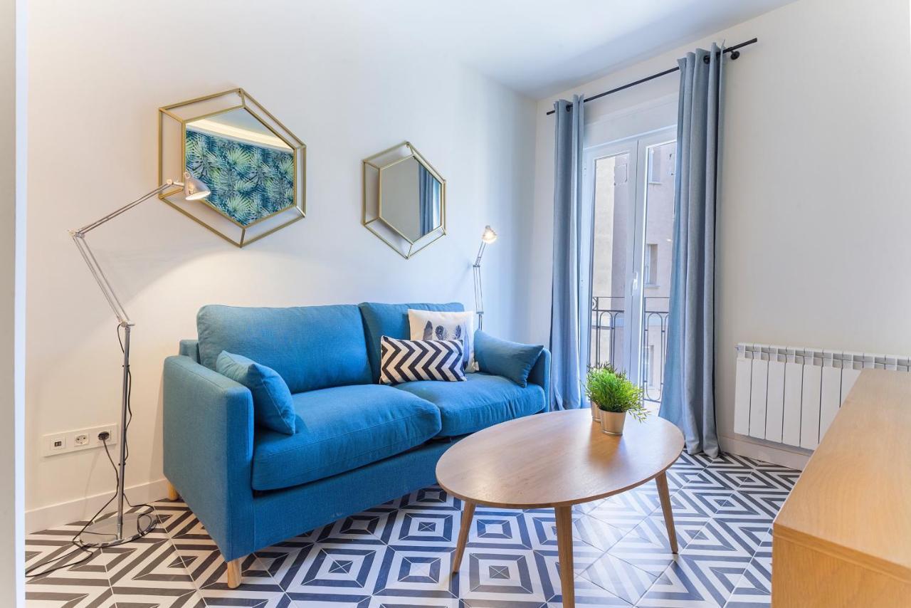 Apartmán Rio Plaza En Madrid Exteriér fotografie