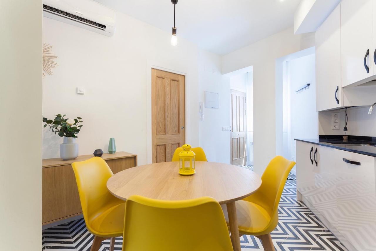 Apartmán Rio Plaza En Madrid Exteriér fotografie