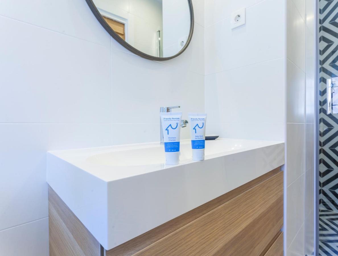 Apartmán Rio Plaza En Madrid Exteriér fotografie